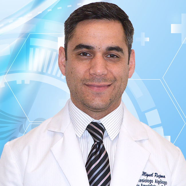 Dr. Luis Miguel Rujana is a pain management specialist and palliative care doctor at Hospital Angeles Tijuana.